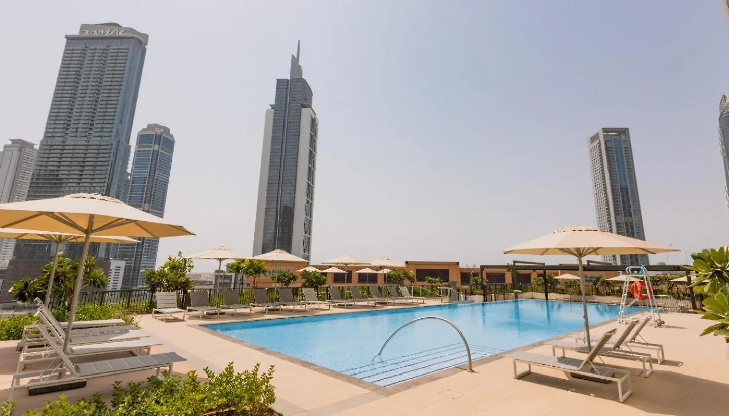 Daire Outsdier Vacation Homes - 1Br In The Heart Of Downtown Sea View Walk To Burj & Dubai Mall