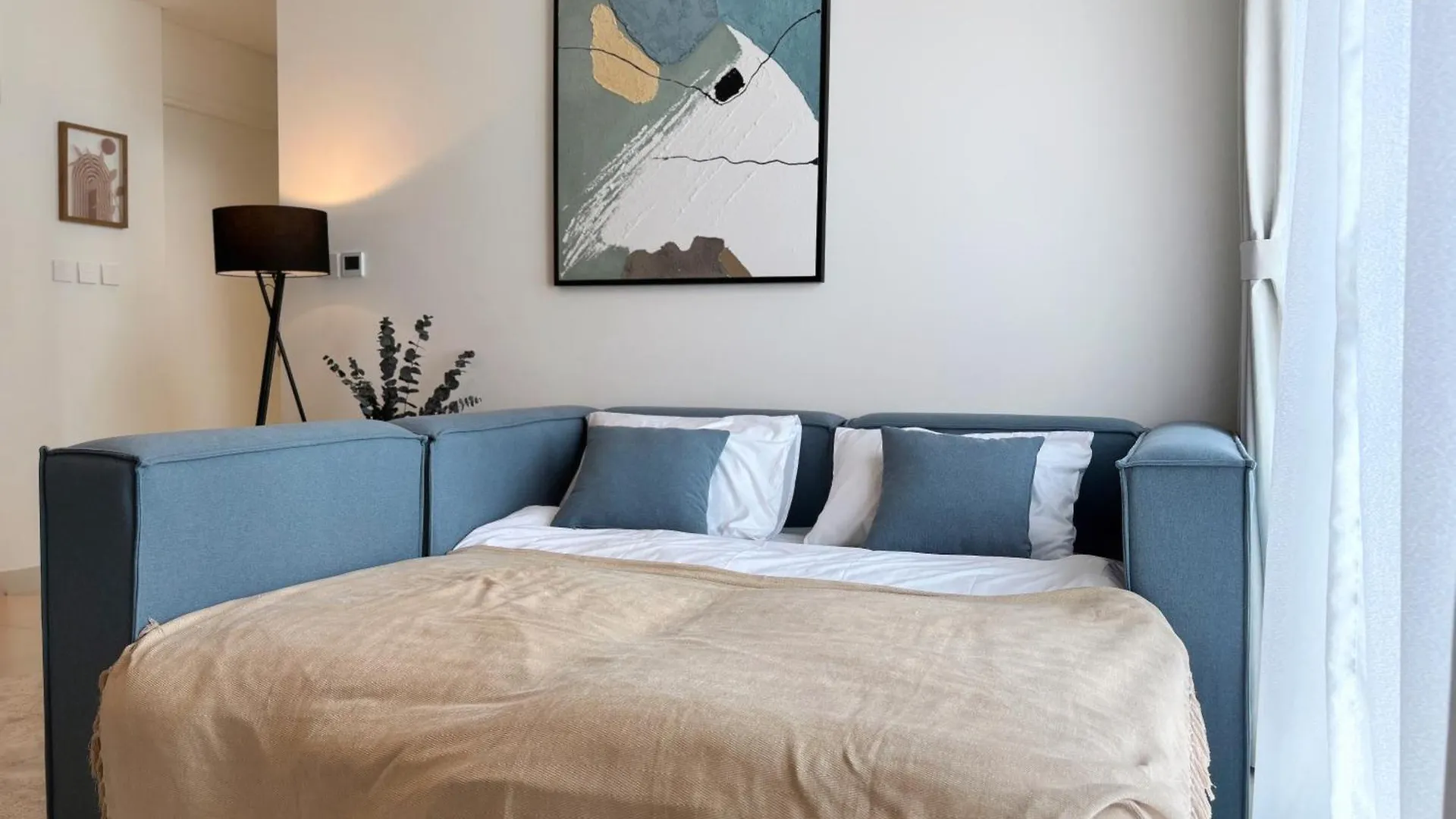 Apartment Outsdier Vacation Homes - 1Br In The Heart Of Downtown Sea View Walk To Burj & Dubai Mall