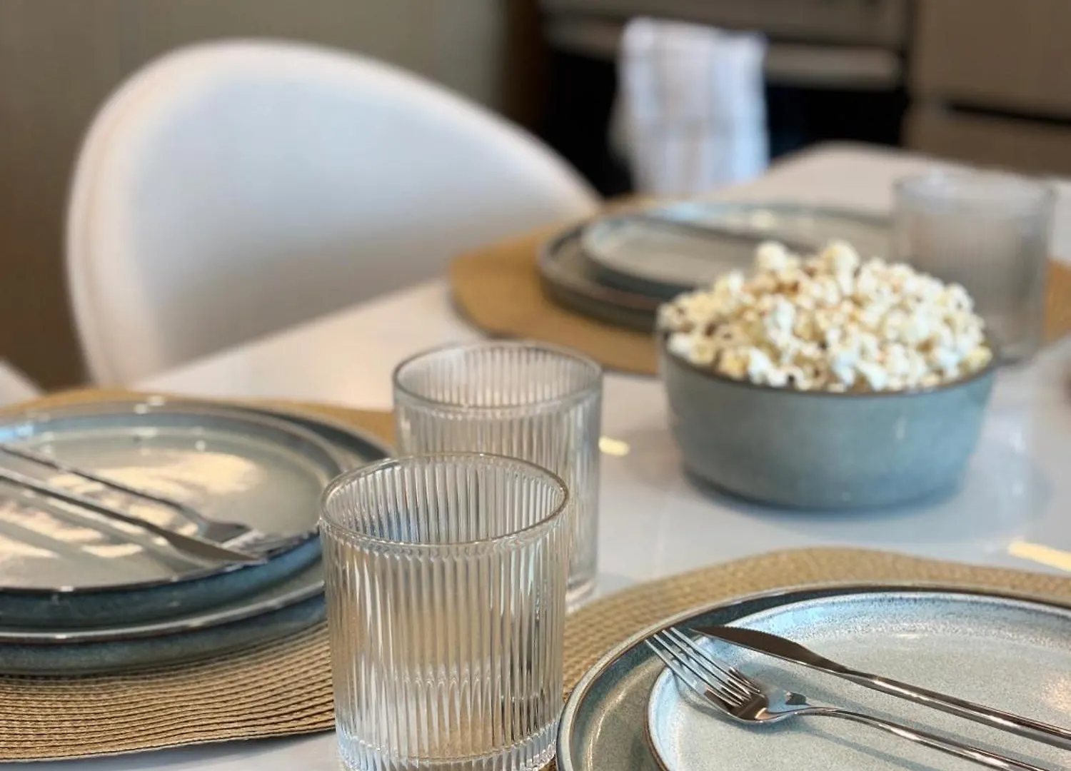 Apartment Outsdier Vacation Homes - 1Br In The Heart Of Downtown Sea View Walk To Burj & Dubai Mall